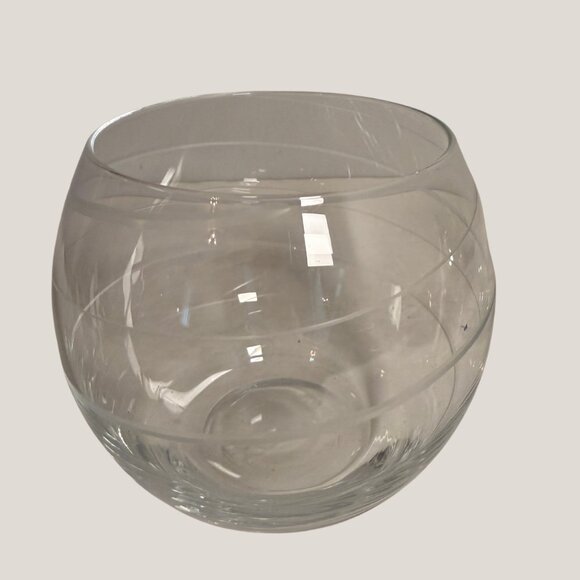 MIKASA Cheers Swirl Clear Glass Votive or Tea Lights Candle Holder - Picture 3 of 5